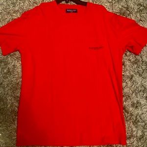Like new men’s large bartholomew t shirt.